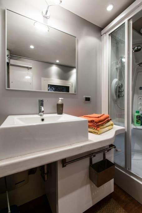 Apartmán Piccola Dimora In Palazzo Storico Benátky Exteriér fotografie