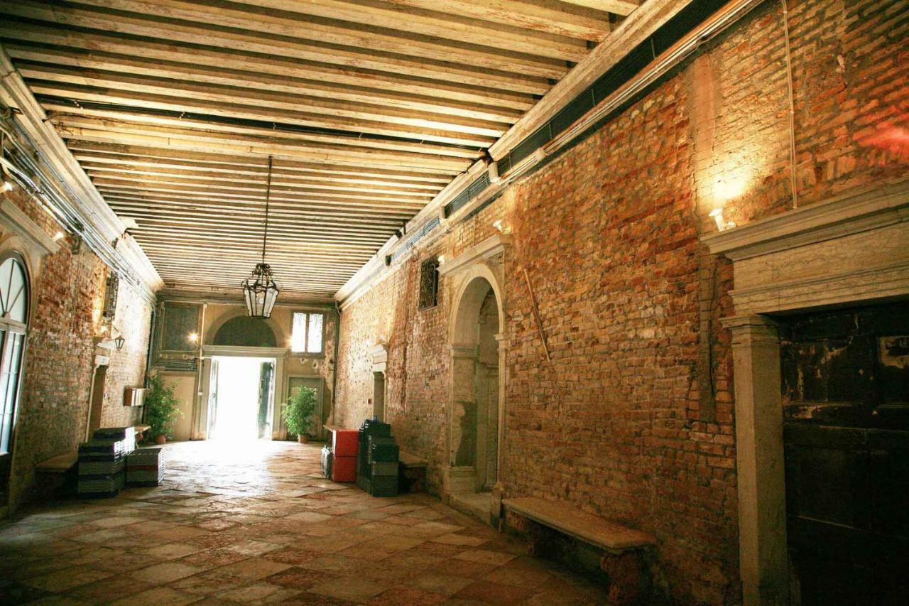 Apartmán Piccola Dimora In Palazzo Storico Benátky Exteriér fotografie